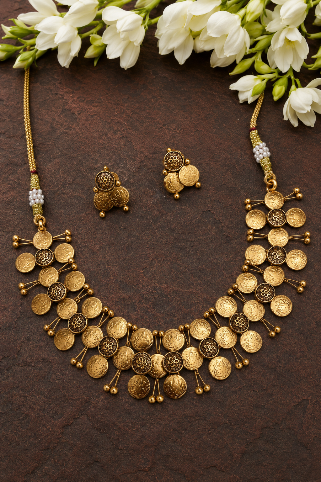Lakshmi Kasu Choker Set