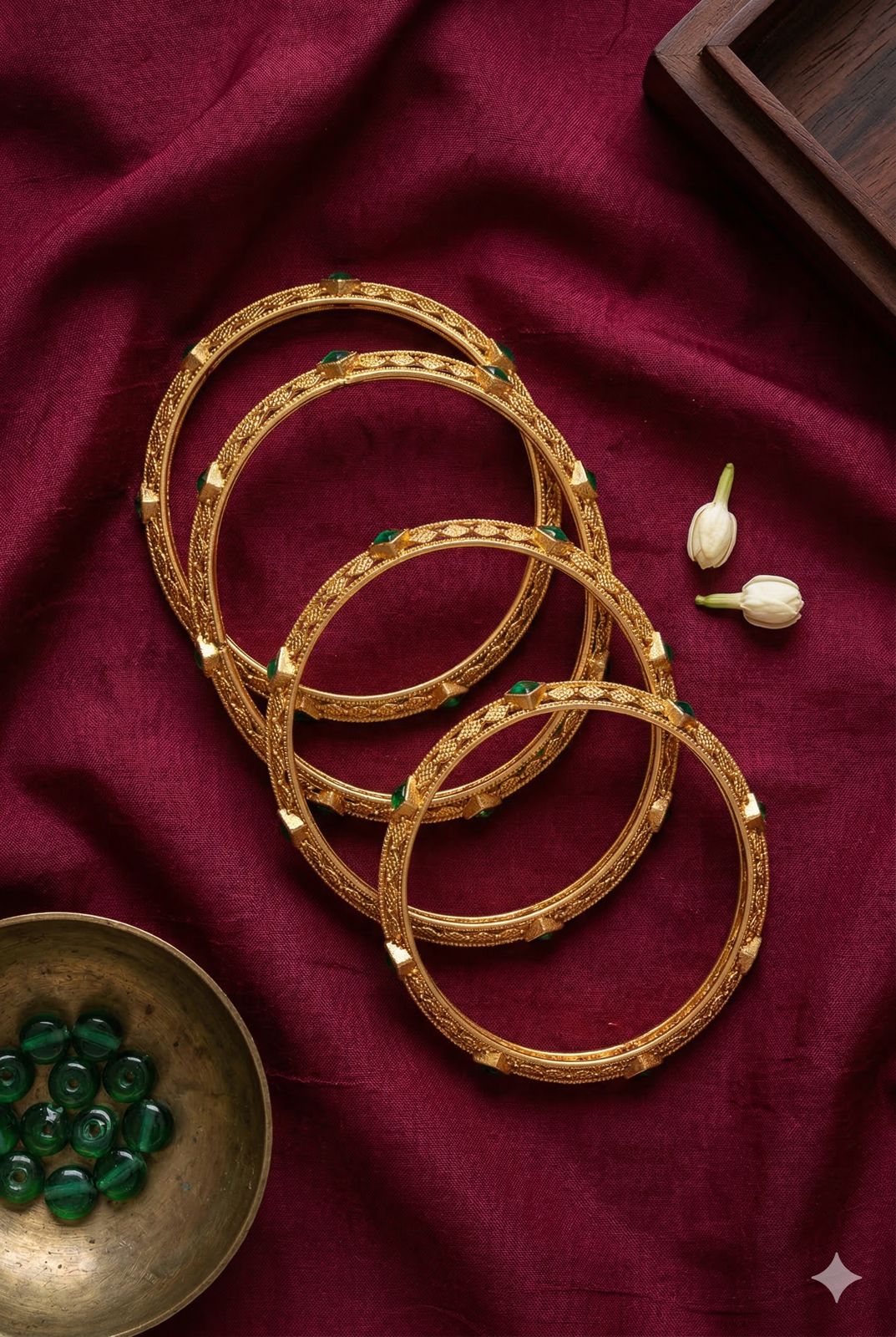Matt Finish Emerald bangle(set of 4)