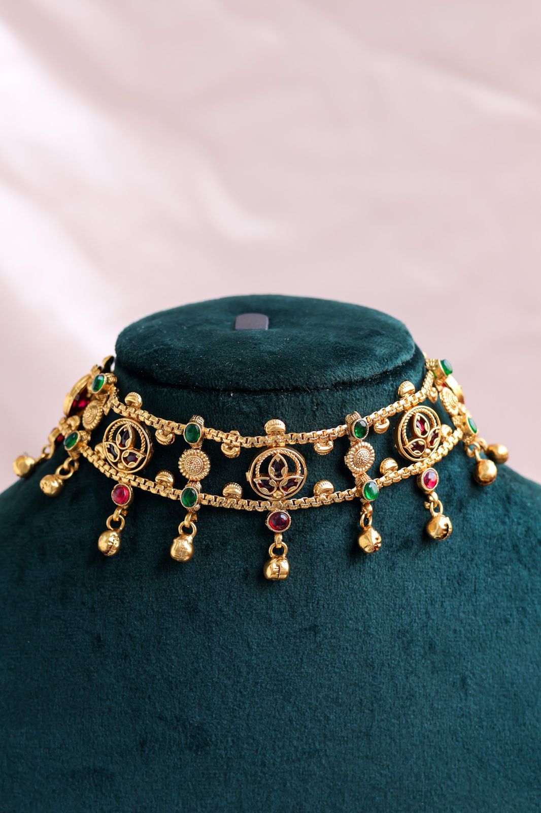 Vishu Three layer Multistone Choker