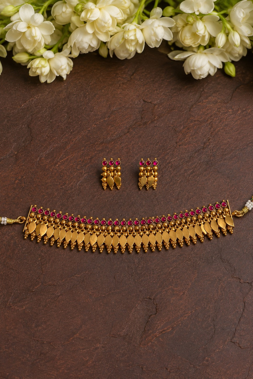 Ruby Leaf Drop Ilakkathali Choker
