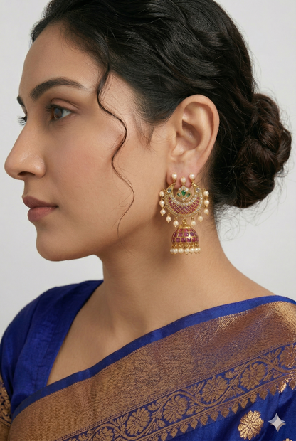 Cluster Pearl Kemp Jhumkas