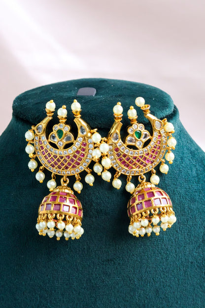 Cluster Pearl Kemp Jhumkas