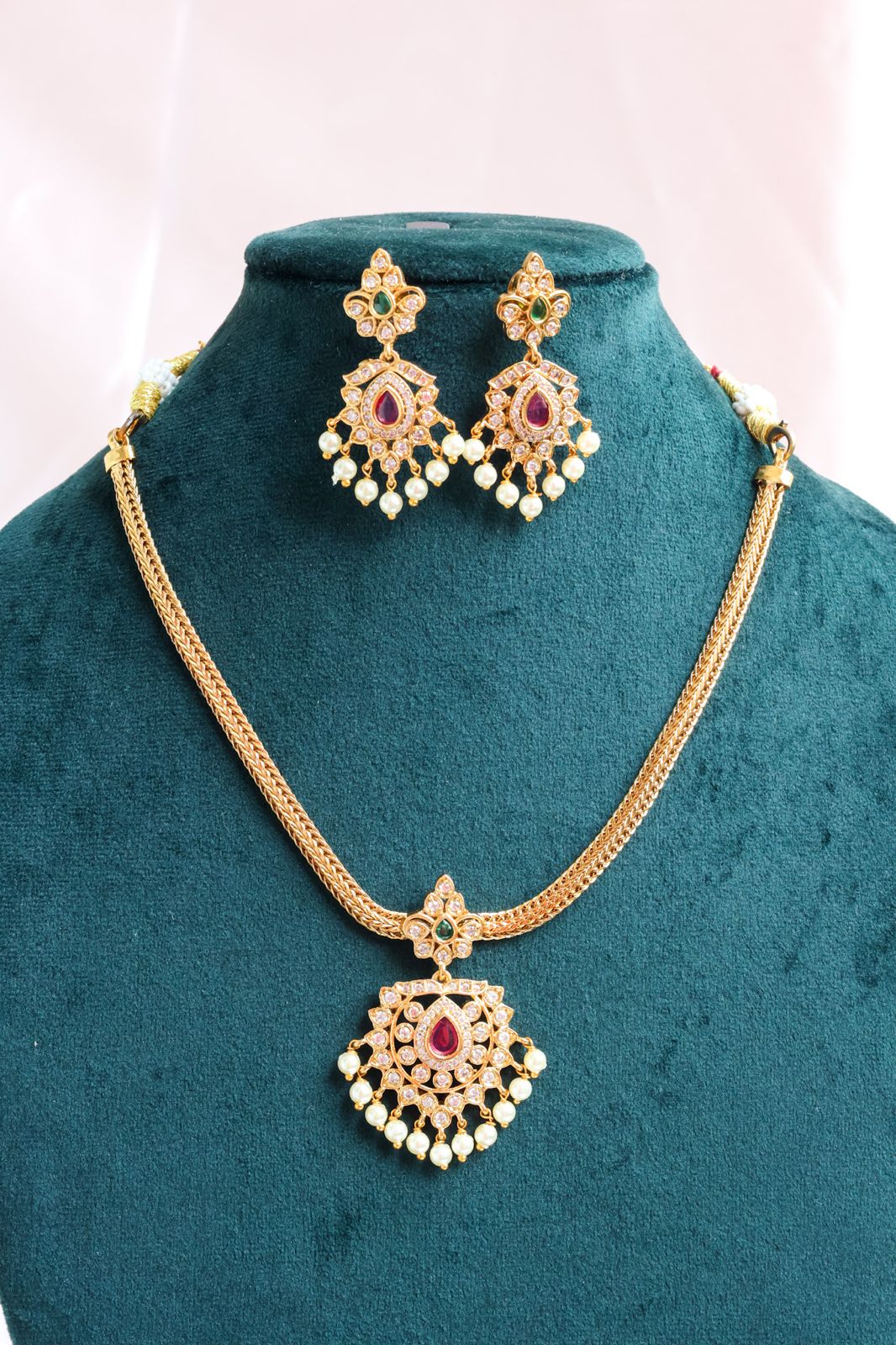 AD Pendant Set