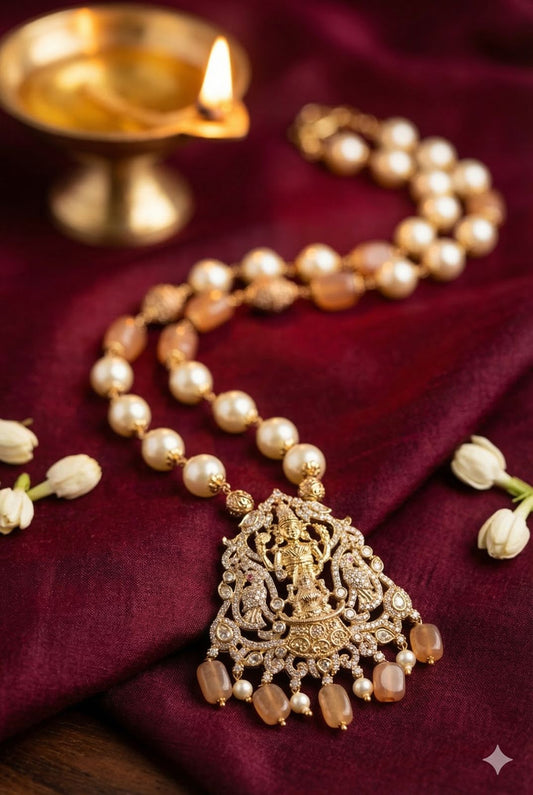 Vaikuntha Mahalakshmi Removable Pendant Pearl mala