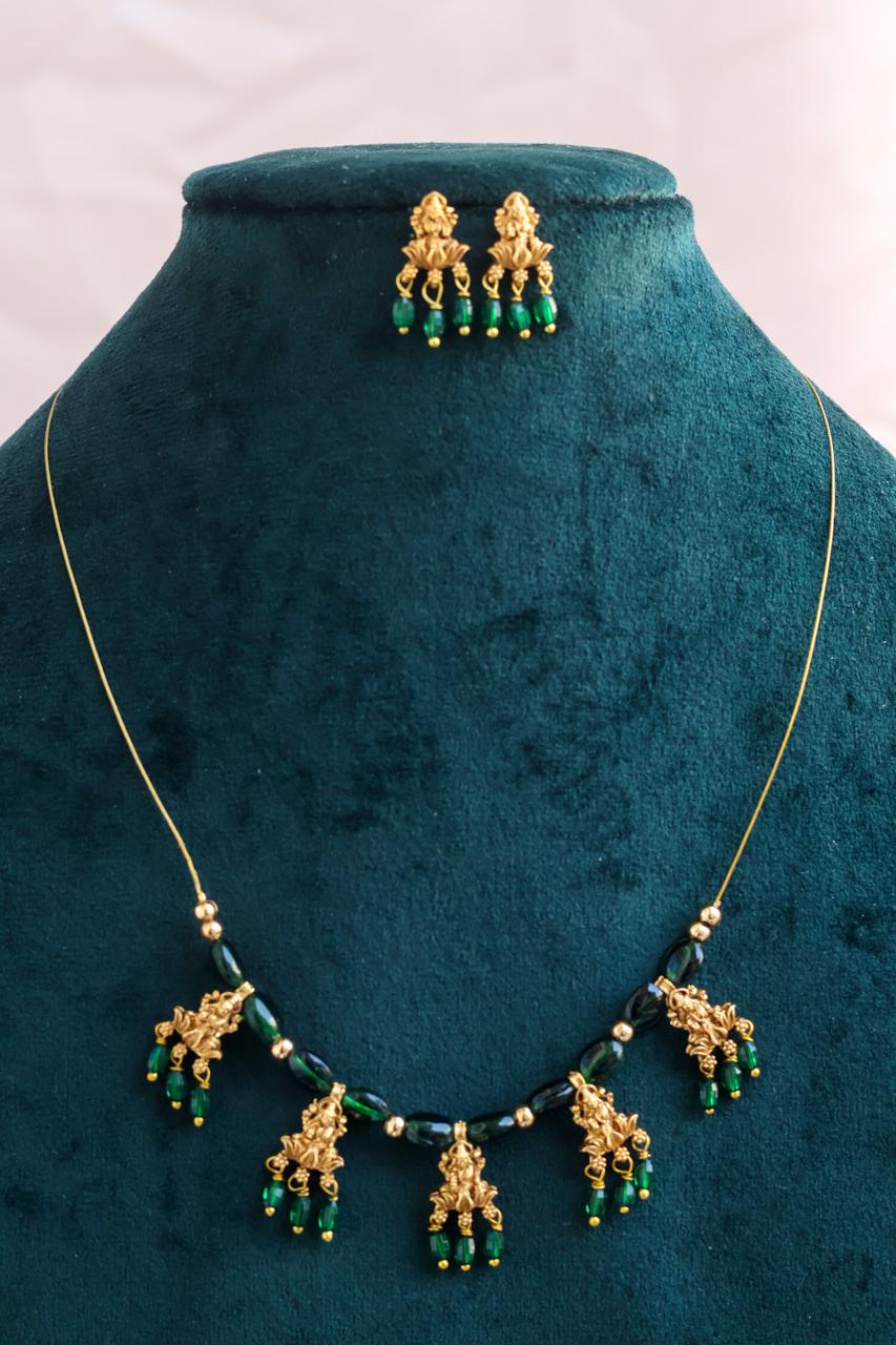 Emerald/Ruby Beads Lakshmi Invisible Chain