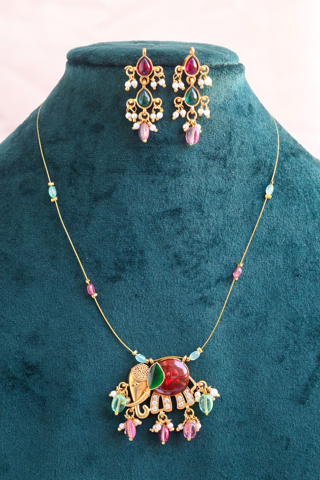 Elephant pendant invisible chain