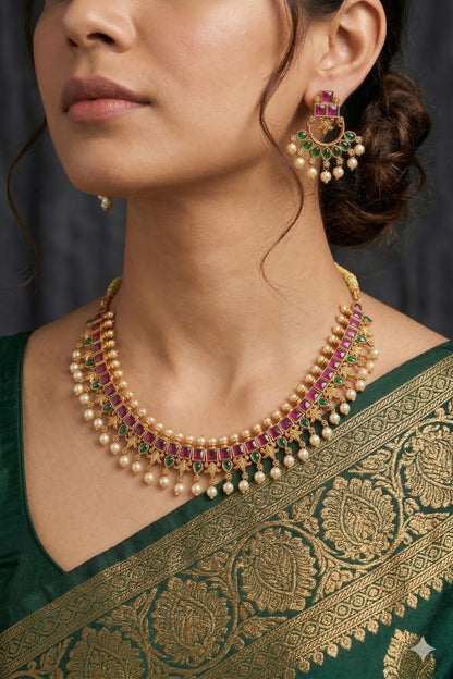 Rajmata Grand Kemp Pearl Choker Set
