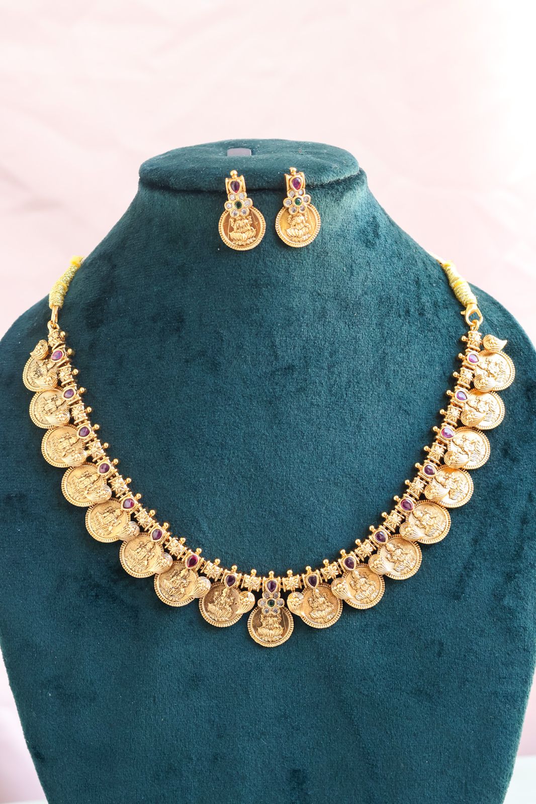 Premium Classic South Indian Lakshmi Kasumala