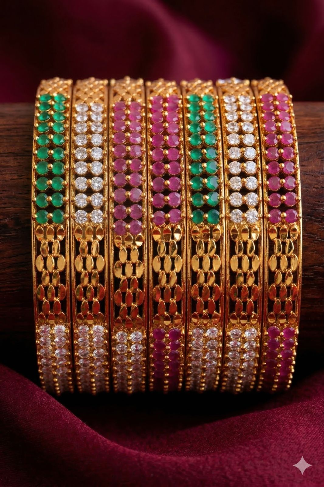 Rajwadi Tricolor bangle set(Set of 2)