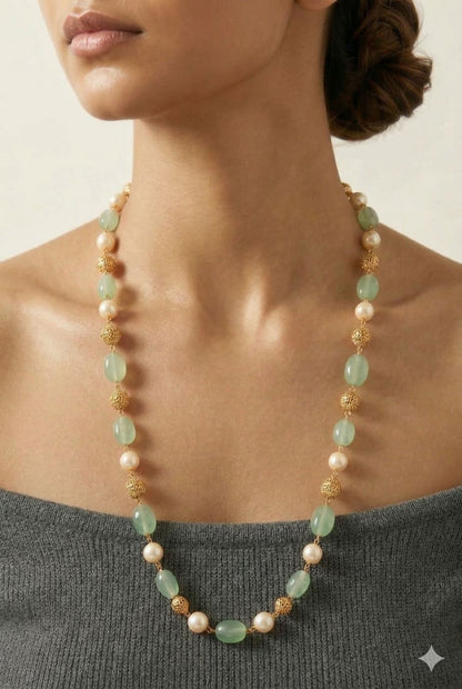 Minimalist Royal Pearl & Bead Chain