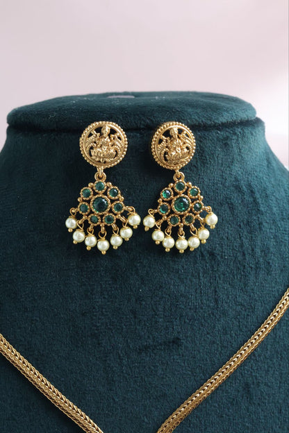 Matt finish floral lakshmi medallion necklace with earring