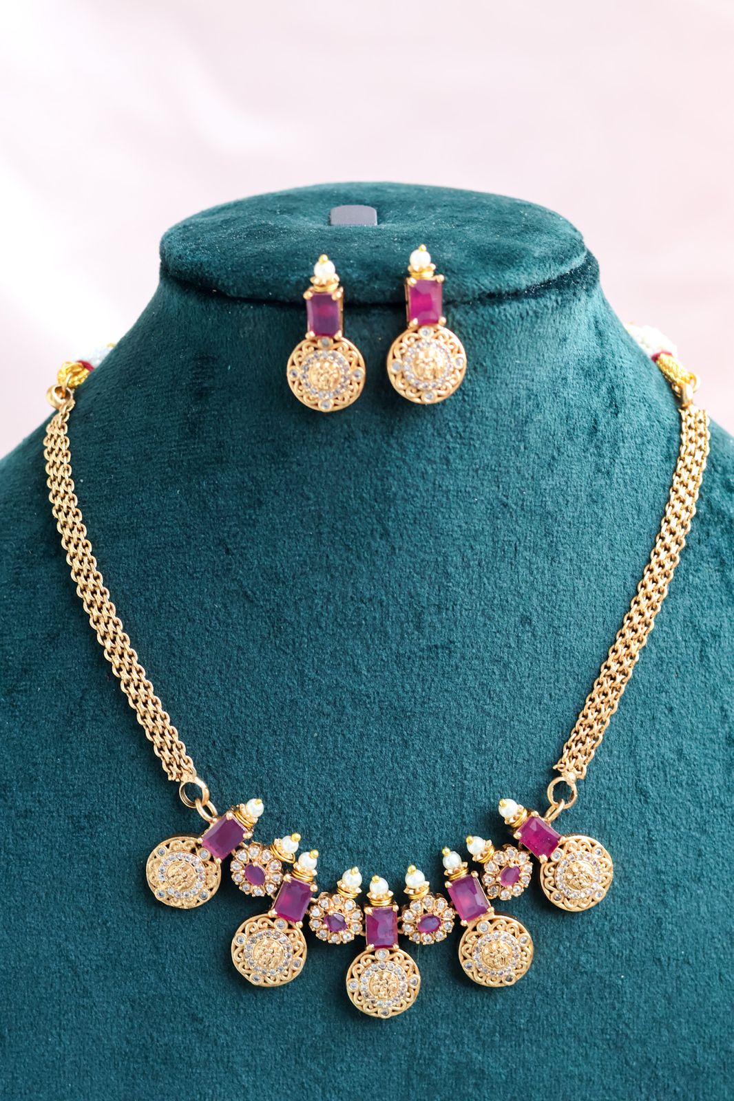 Antique Gold-Plated Ruby/Emerald Coin Choker with Matching Earrings