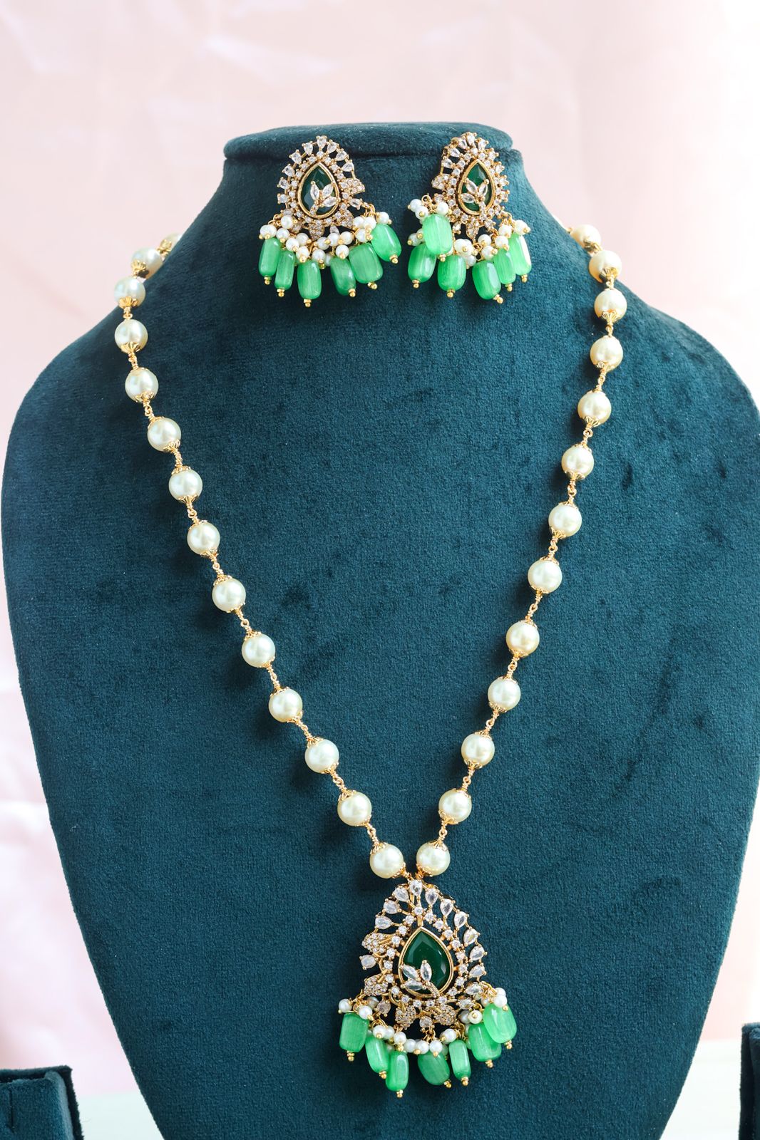 Royal Crimson/Mint Jade Pearl Necklace set with removable pendant